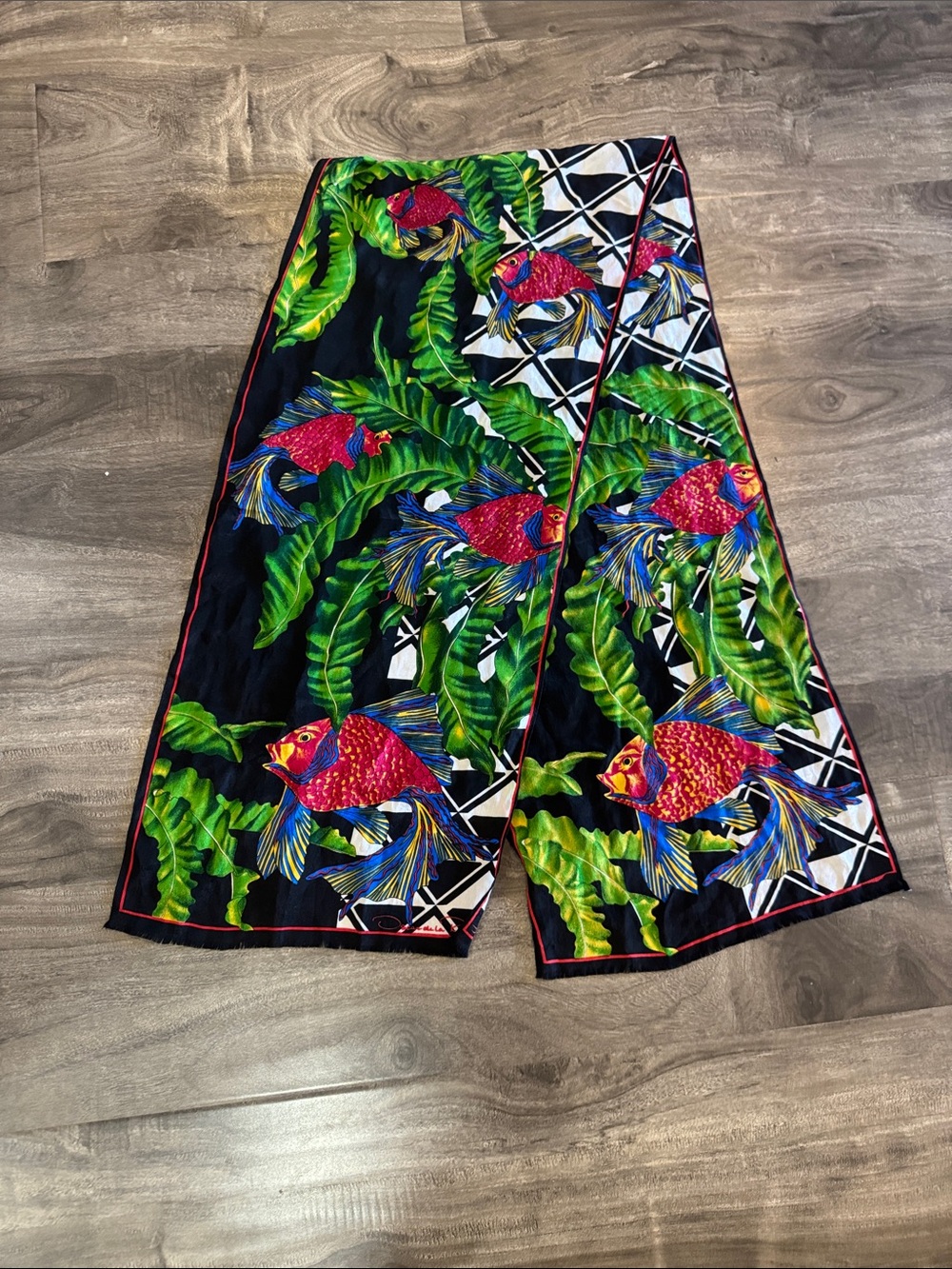 Oscar de la Renta silk scarf Tropical Fish Print Scarf - Black Background